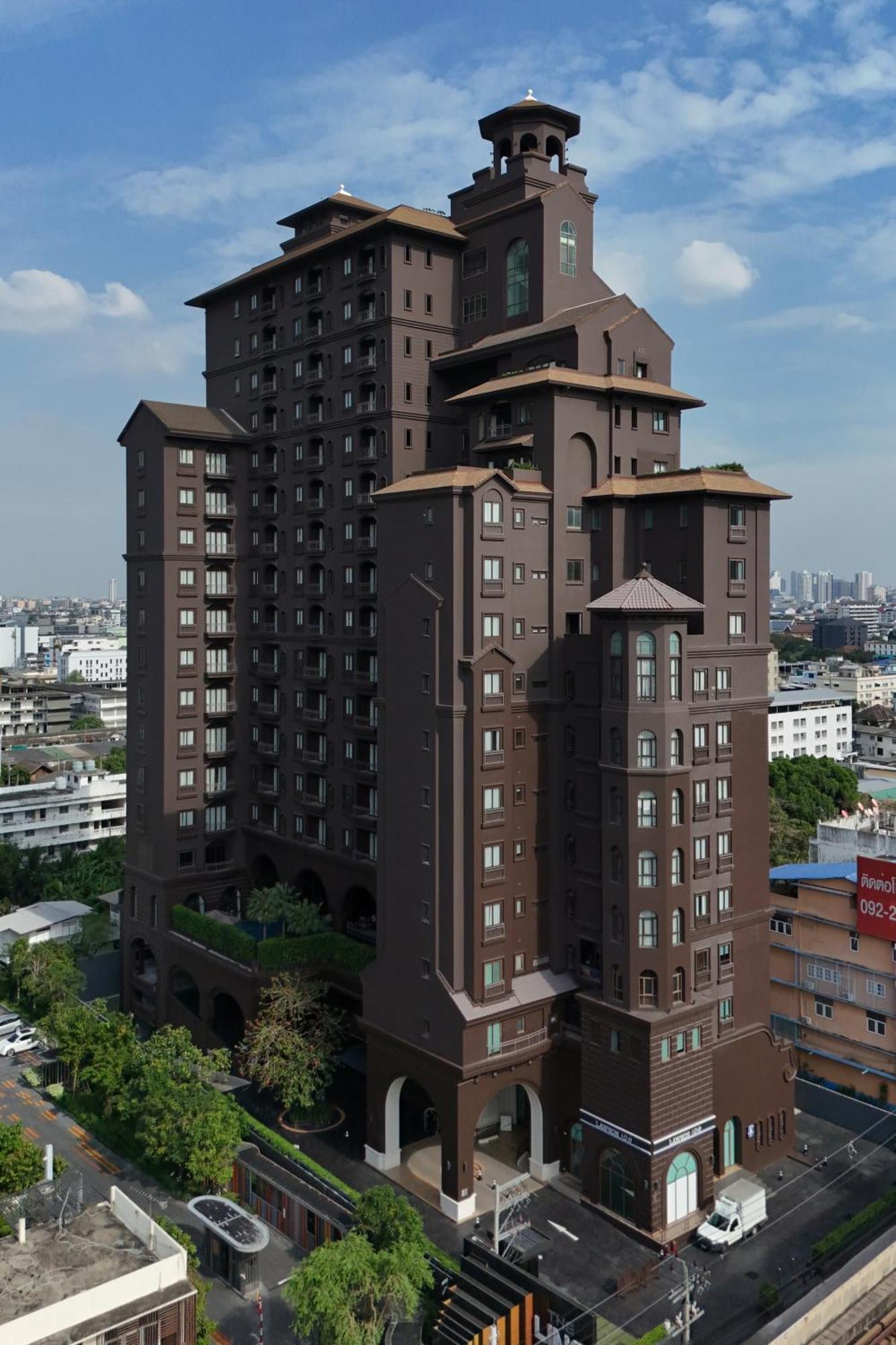Marriott Executive Apartments Bangkok, Sukhumvit 101 Buitenkant foto