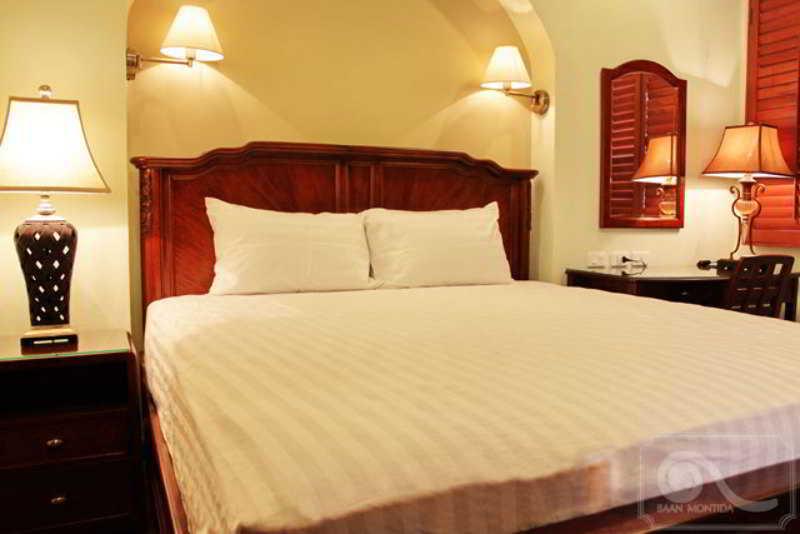 Marriott Executive Apartments Bangkok, Sukhumvit 101 Buitenkant foto
